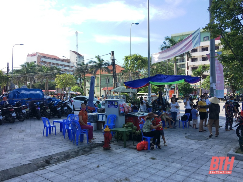 Vắng khách, nhiều khách sạn, nhà hàng tại thành phố Sầm Sơn tạm thời đóng cửa