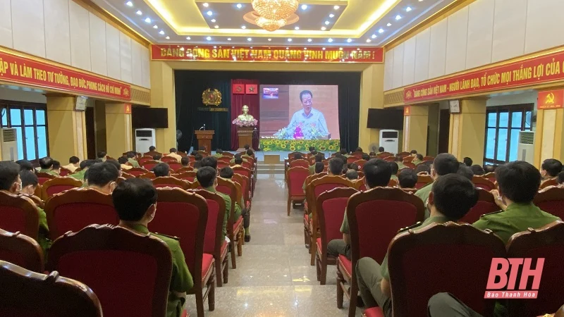 Hội nghị nghiên cứu, học tập chuyên đề toàn khóa về “Học tập và làm theo tư tưởng, đạo đức, phong cách Hồ Chí Minh”
