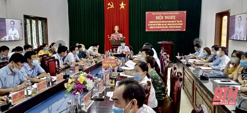 Hội nghị nghiên cứu, học tập chuyên đề toàn khóa về “Học tập và làm theo tư tưởng, đạo đức, phong cách Hồ Chí Minh”
