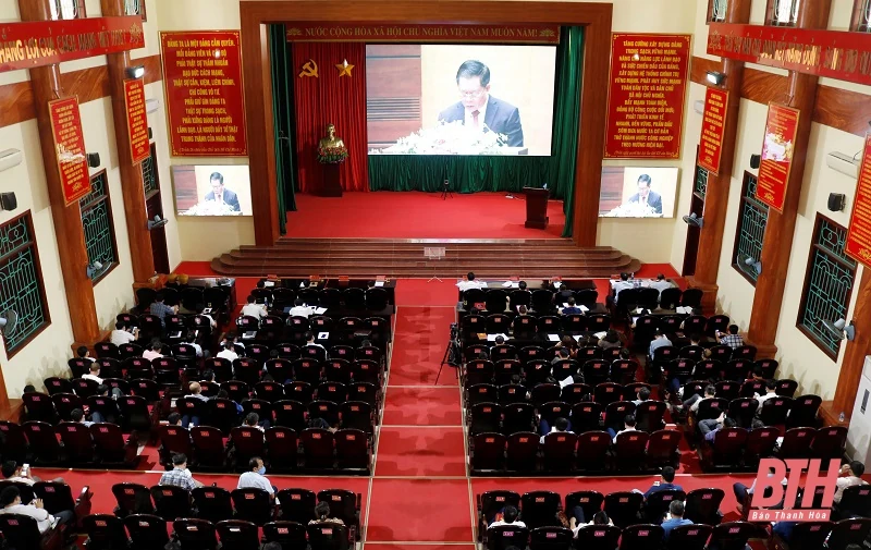 Hội nghị nghiên cứu, học tập chuyên đề toàn khóa về “Học tập và làm theo tư tưởng, đạo đức, phong cách Hồ Chí Minh”