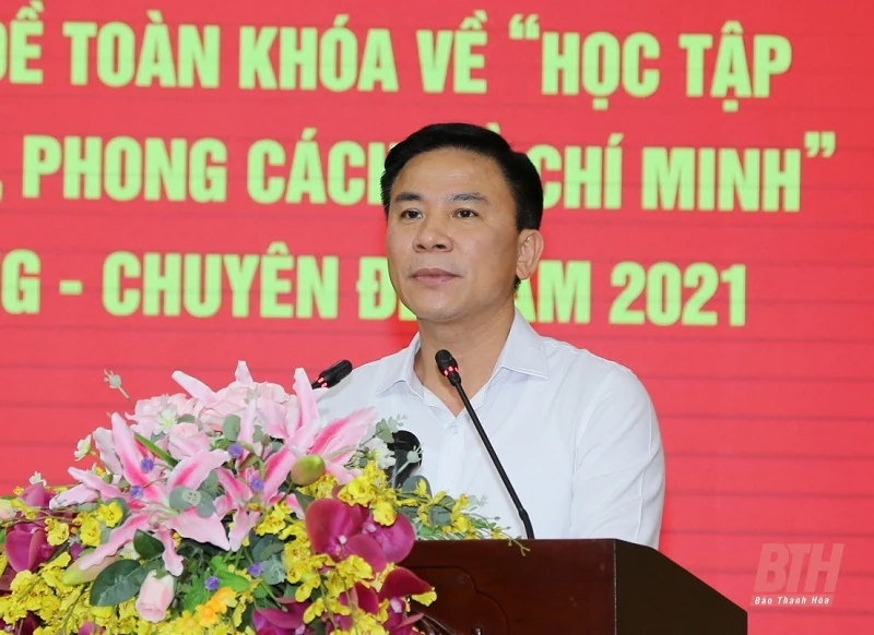 Hội nghị nghiên cứu, học tập chuyên đề toàn khóa về “Học tập và làm theo tư tưởng, đạo đức, phong cách Hồ Chí Minh”