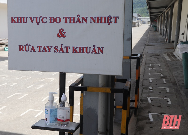 Phòng, chống dịch COVID-19 tại doanh nghiệp có đông công nhân lao động
