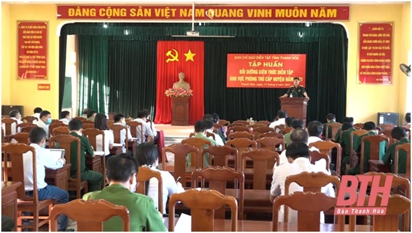 Tập huấn diễn tập khu vực phòng thủ