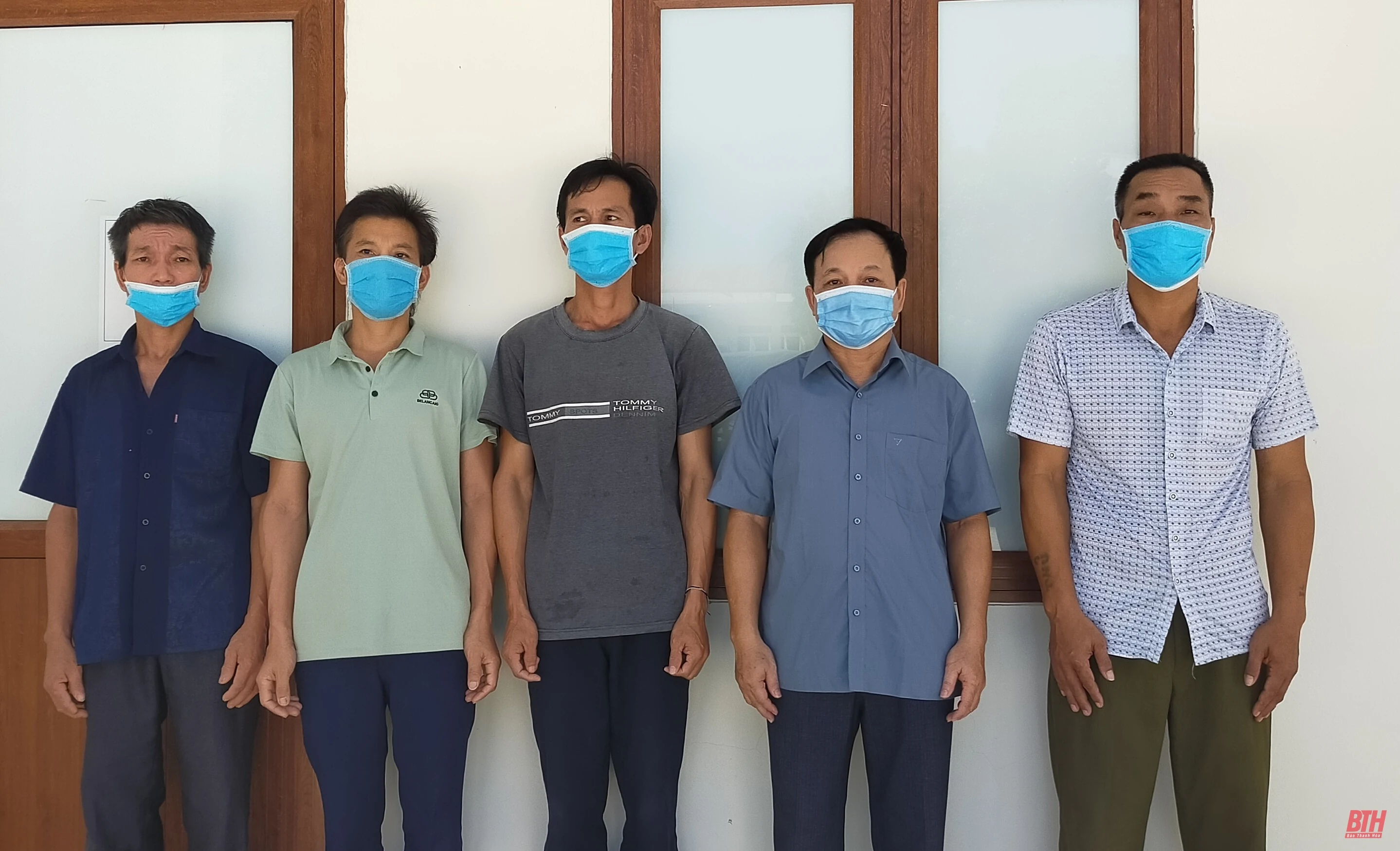 Âm mưu của chủ rừng