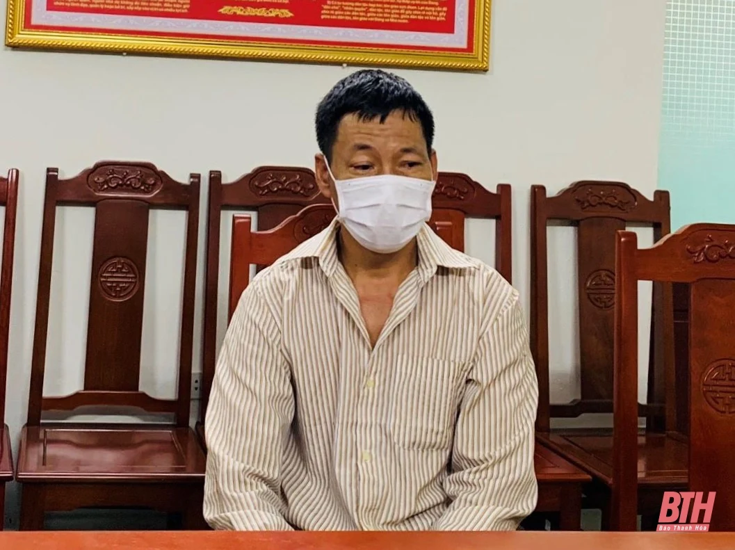 Tạm giữ hình sự đối tượng đưa 3 người Trung Quốc nhập cảnh trái phép vào Việt Nam qua Cửa khẩu Quốc tế Na Mèo