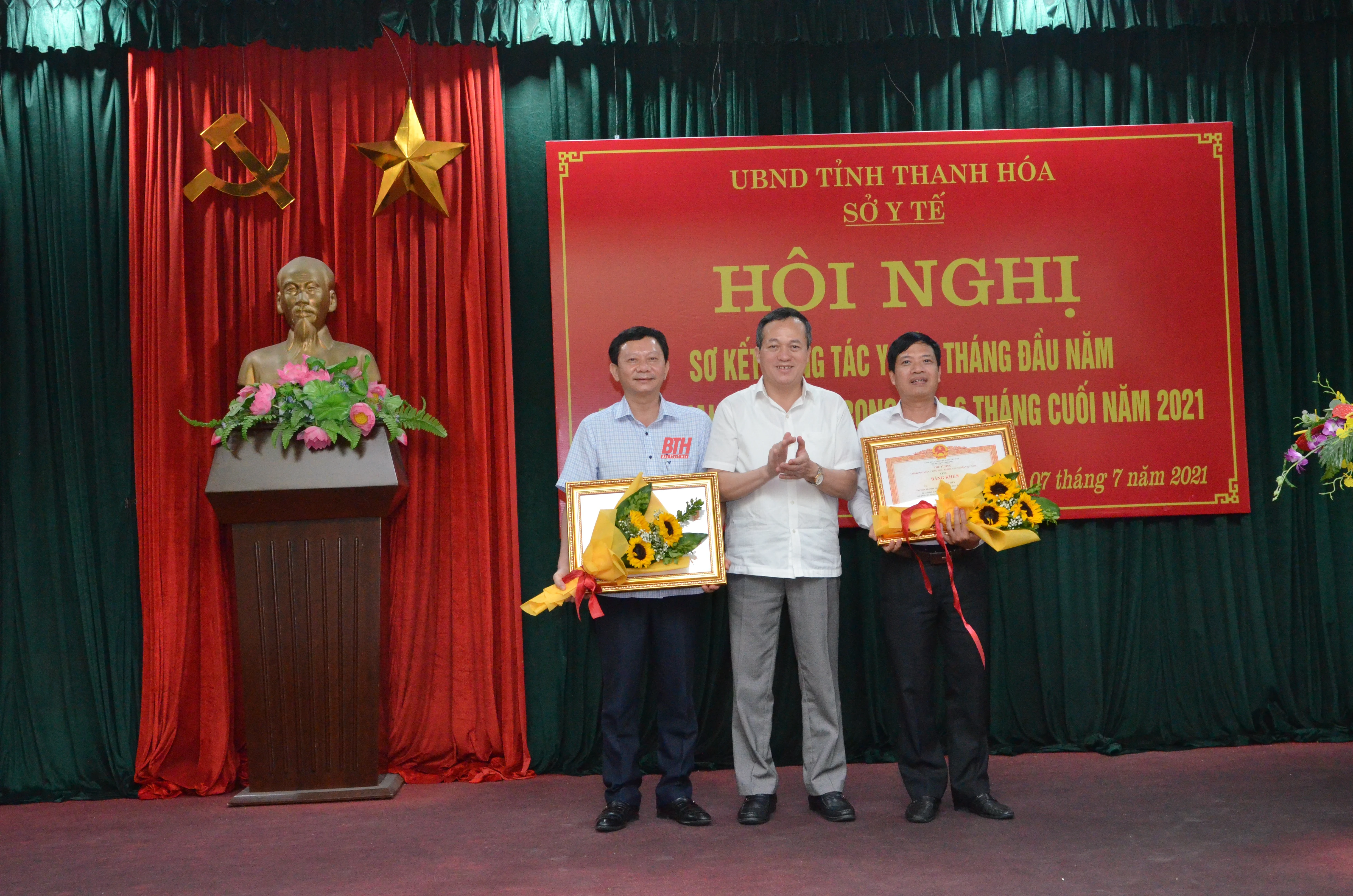 Ngành Y tế Thanh Hóa góp phần quan trọng vào việc thực hiện thành công “nhiệm vụ kép” trên địa bàn tỉnh