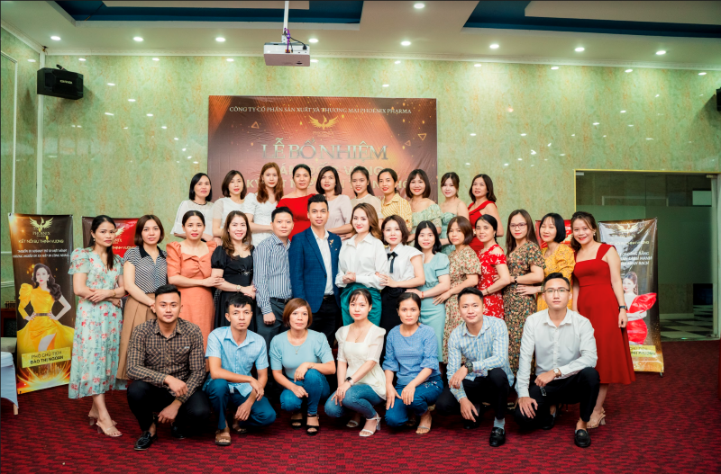 Bổ nhiệm Giám đốc vùng và ký kết nhà phân phối Công ty dược mỹ phẩm Phoenix Pharma khu vực Thanh Hoá