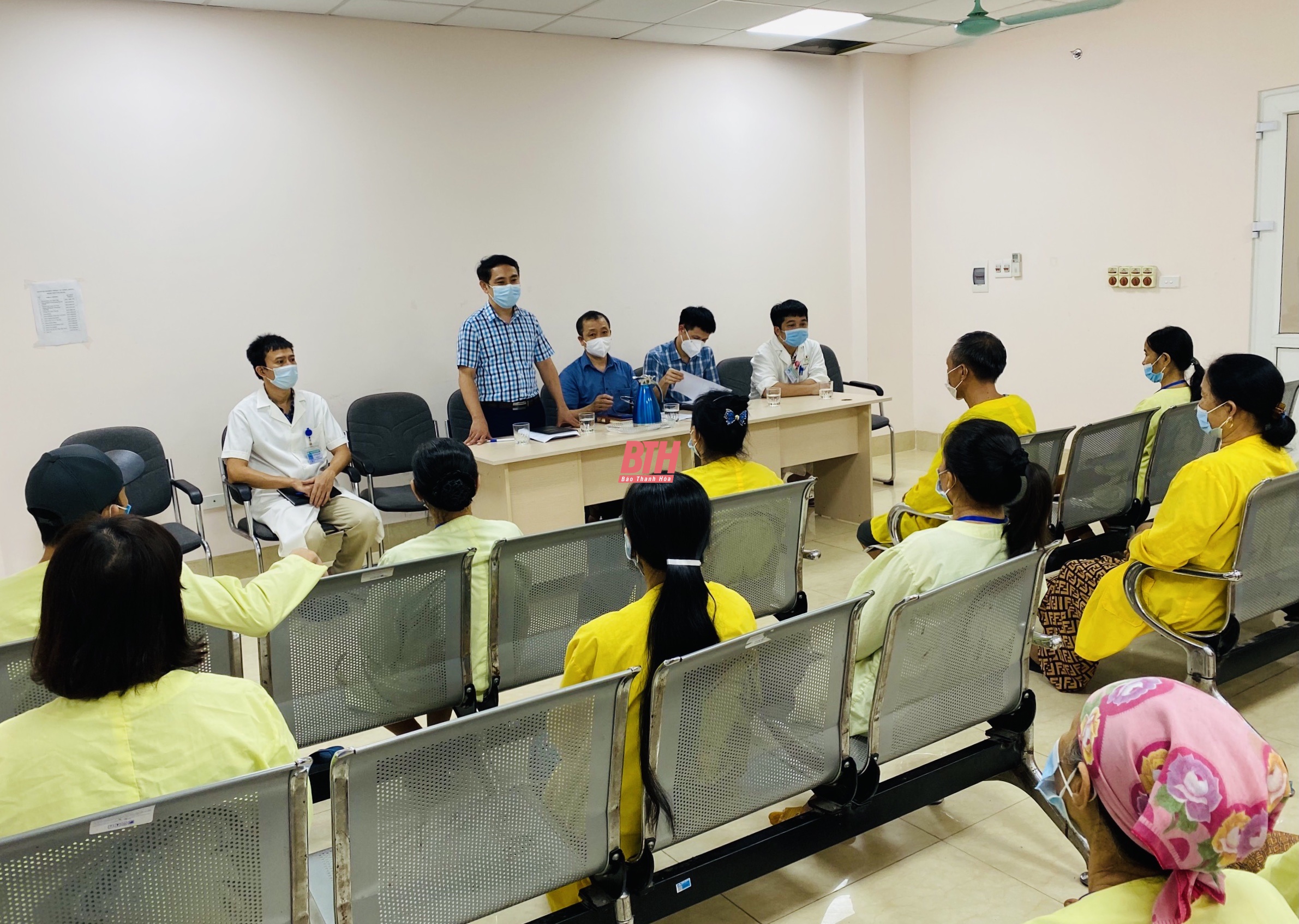 Bệnh viện Ung bướu Thanh Hoá đã chuyển nhiều bệnh nhân sang Bệnh viện Đa khoa Hợp Lực theo chỉ đạo của Chủ tịch UBND tỉnh