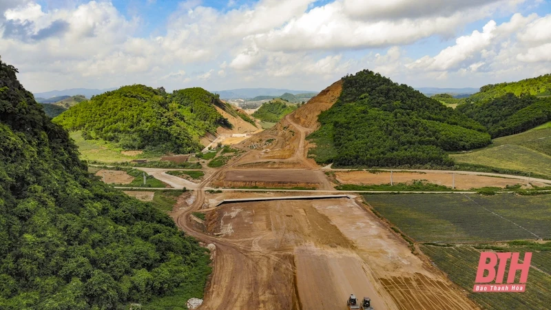 Thông hầm nối Thanh Hóa - Ninh Bình trên cao tốc Bắc - Nam