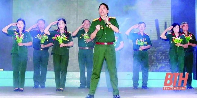 NSƯT Lê Anh Tuấn - người chiến sĩ cũng là ca sĩ