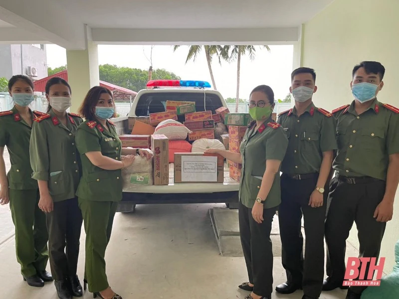 Phụ nữ Công an Thanh Hoá “Hướng về thành phố mang tên Bác”