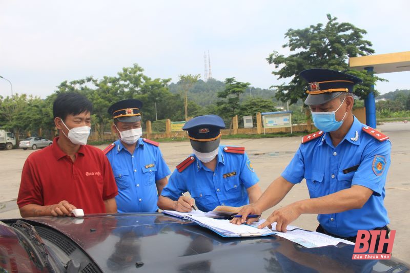 Tạm dừng hoạt động vận tải hành khách liên tỉnh từ Thanh Hoá đi, đến một số tỉnh phía Nam