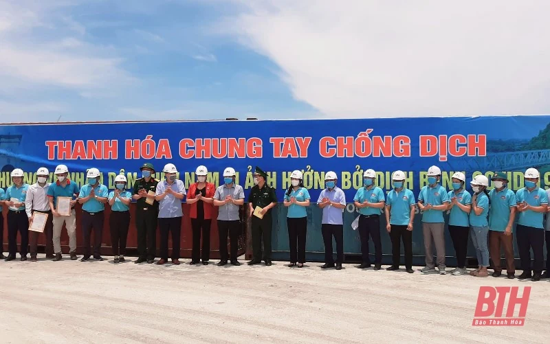 Thanh Hoá: Tiếp tục vận chuyển nhu yếu phẩm hỗ trợ các tỉnh phía Nam
