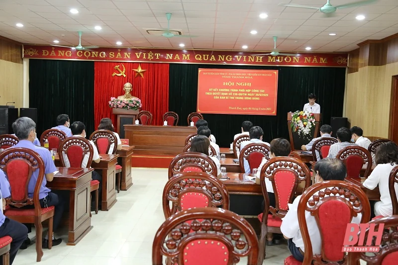 Phối hợp trong việc thực thi pháp luật, triển khai kế hoạch phát triển kinh tế - xã hội, giải quyết các vấn đề nội cộm, Nhân dân quan tâm