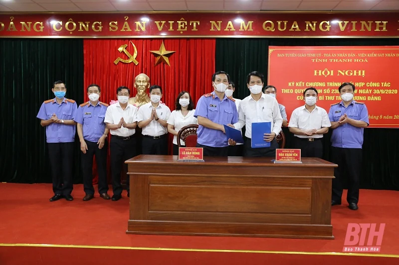Phối hợp trong việc thực thi pháp luật, triển khai kế hoạch phát triển kinh tế - xã hội, giải quyết các vấn đề nội cộm, Nhân dân quan tâm