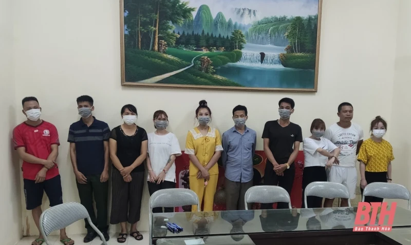 Ăn nhậu, hát karaoke trong lúc dịch, chủ và khách bị phạt 33 triệu đồng