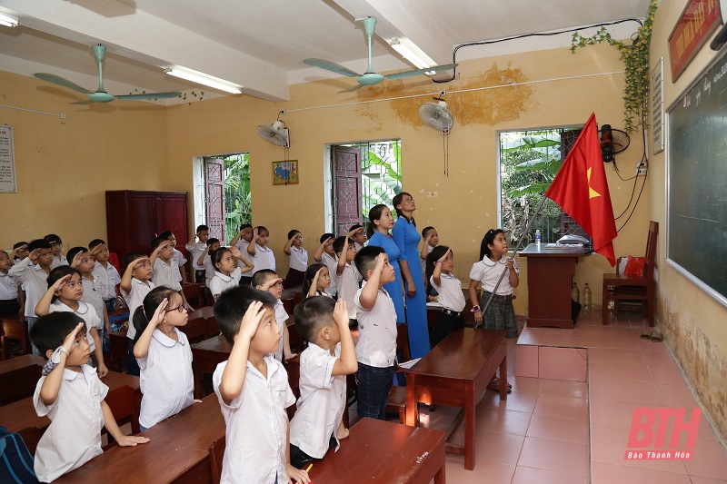 Thanh Hoá: Tổ chức khai giảng năm học mới 2021-2022 ngay tại lớp học