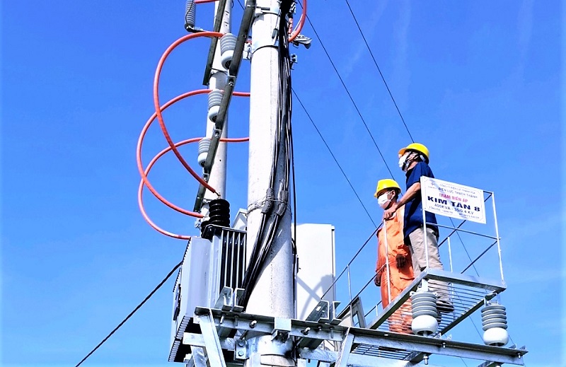 Điện lực Thạch Thành hoàn thành tiến độ các công trình chống quá tải, sửa chữa lớn lưới điện năm 2021