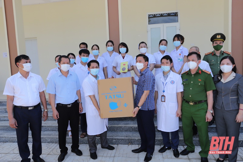 Đồng chí Bí thư Tỉnh ủy Đỗ Trọng Hưng kiểm tra công tác phòng chống dịch COVID 19 tại huyện Như Xuân