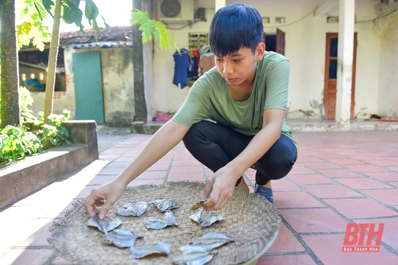 Viết tiếp giấc mơ cho cậu học trò nghèo