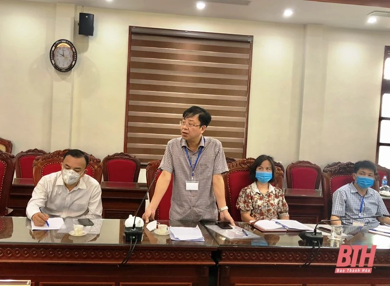 Trưởng Ban Dân vận Tỉnh ủy, Chủ tịch Ủy ban MTTQ tỉnh Phạm Thị Thanh Thủy kiểm tra công tác phòng, chống dịch tại huyện Quảng Xương