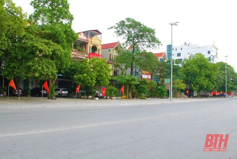 Chùm ảnh: Nhân dân TP Thanh Hóa nghiêm túc thực hiện giãn cách xã hội theo Chỉ thị 16