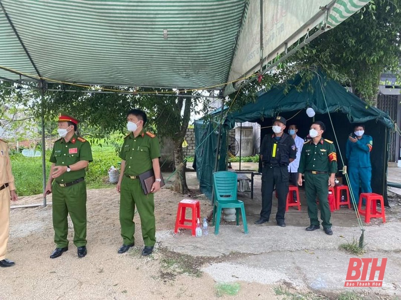 Trắng đêm phòng, chống dịch ở Nông Cống