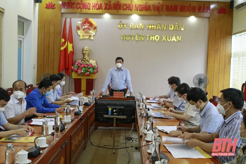 Phó Chủ tịch UBND tỉnh Mai Xuân Liêm kiểm tra công tác phòng, chống dịch COVID-19 tại huyện Thọ Xuân