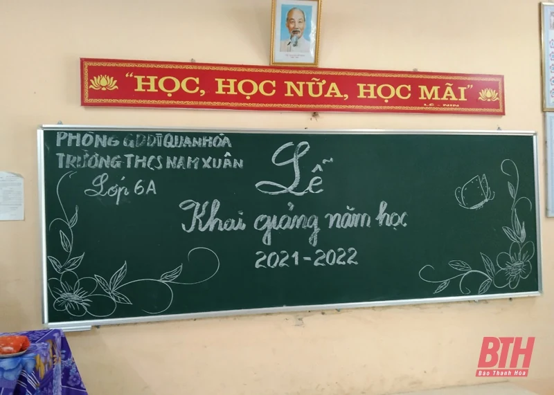 Học sinh vùng cao xứ Thanh trong ngày khai giảng đặc biệt