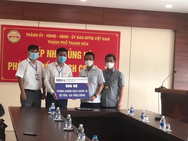 BIDV Thanh Hóa hỗ trợ, động viên các chốt kiểm soát dịch trên địa bàn tỉnh