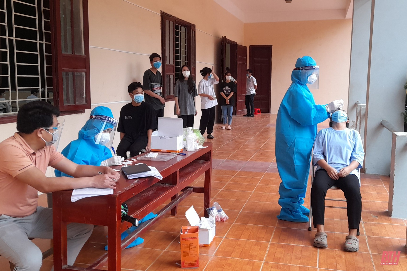 Hơn 4.700 test nhanh tầm soát COVID-19 tại TP Sầm Sơn âm tính với SARS-CoV-2