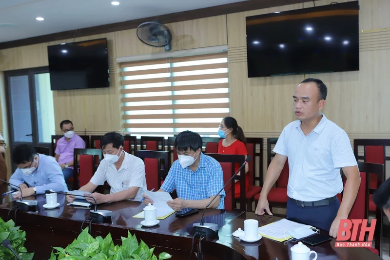 Đồng chí Bí thư Tỉnh uỷ chỉ đạo triển khai quyết liệt các biện pháp ngăn chặn, đẩy lùi, dập dịch COVID-19 tại TP Sầm Sơn