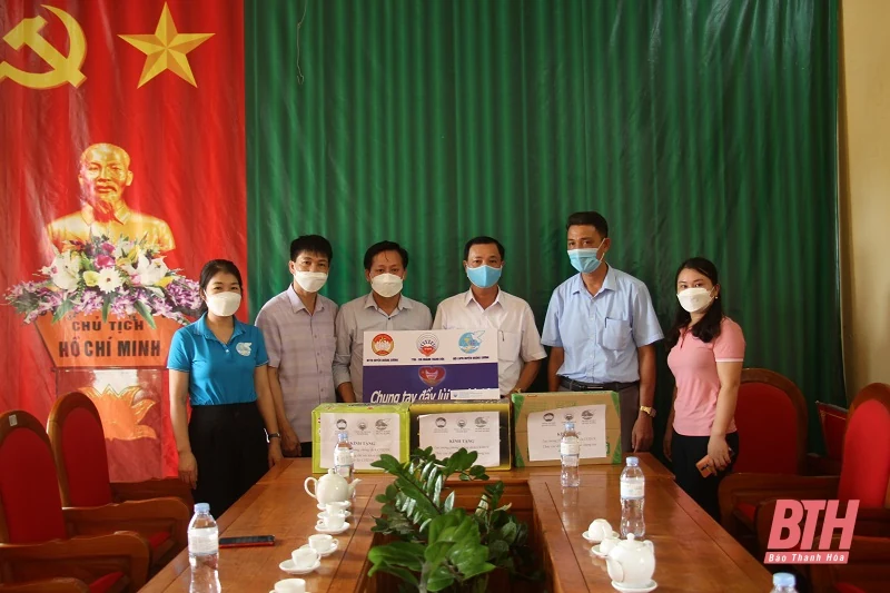 TYM Chi nhánh Thanh Hóa hỗ trợ các chốt phòng chống dịch COVID-19 trên địa bàn Quảng Xương