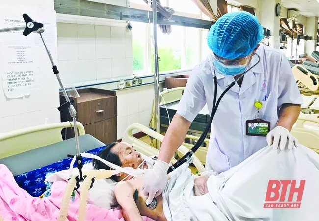 Bên trong khu phong tỏa Bệnh viện Đa khoa Hợp Lực