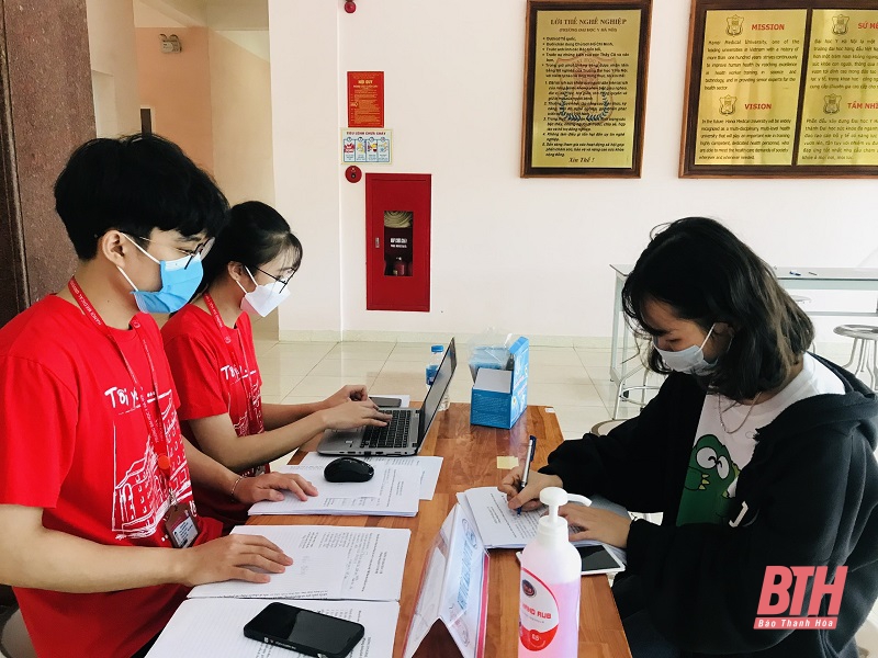 Phân hiệu Trường Đại học Y Hà Nội tại Thanh Hoá chào mừng tân sinh viên năm học 2021-2022