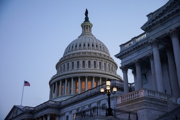 Quốc hội Mỹ đạt thỏa thuận tránh nguy cơ vỡ nợ trong 2 tuần tới