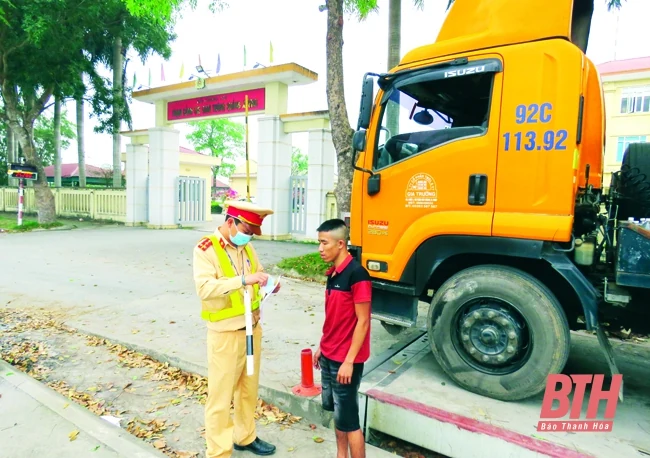 Thực hiện các giải pháp bảo đảm trật tự, an toàn giao thông