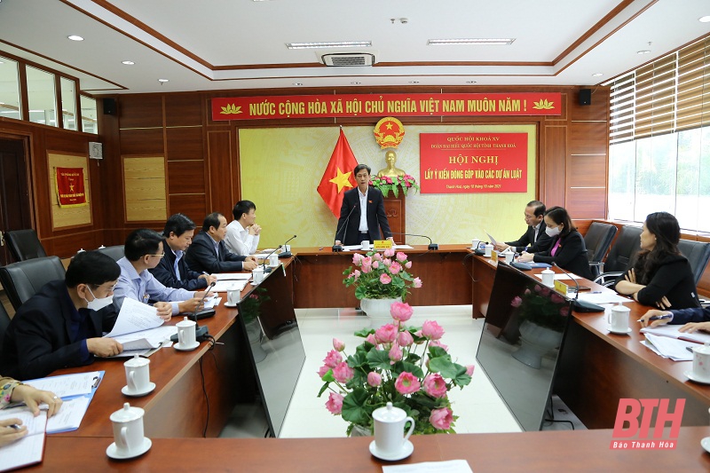 Đoàn ĐBQH tỉnh Thanh Hóa lấy ý kiến góp ý vào một số dự thảo luật sửa đổi