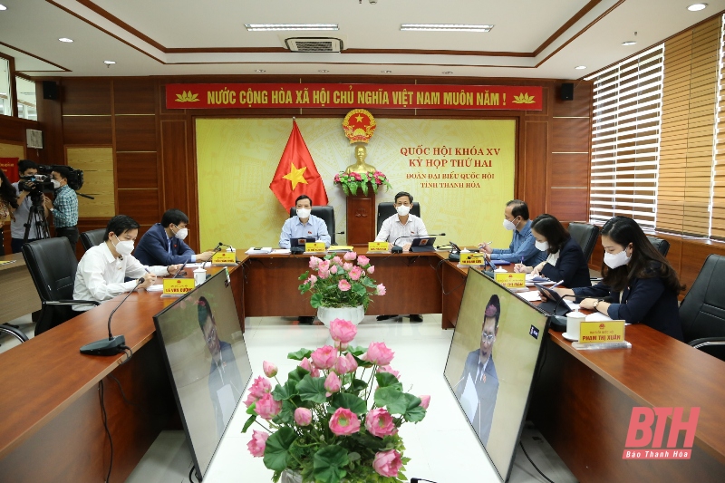 Quốc hội thảo luận dự thảo Nghị quyết về một số cơ chế, chính sách đặc thù phát triển của các tỉnh, thành phố: Thanh Hóa, Nghệ An, Thừa Thiên Huế, Hải Phòng