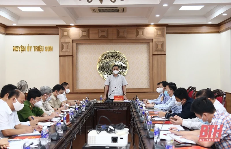 Chủ tịch UBND tỉnh Đỗ Minh Tuấn kiểm tra, chỉ đạo công tác phòng, chống dịch COVID-19 tại huyện Thọ Xuân và Triệu Sơn