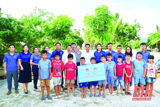 Tuổi trẻ huyện Quảng Xương đẩy mạnh học tập và làm theo tư tưởng, đạo đức, phong cách Hồ Chí Minh