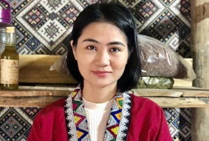 Đồng bào dân tộc thiểu số với phong trào “Sản xuất giỏi, công tác xã hội tốt”