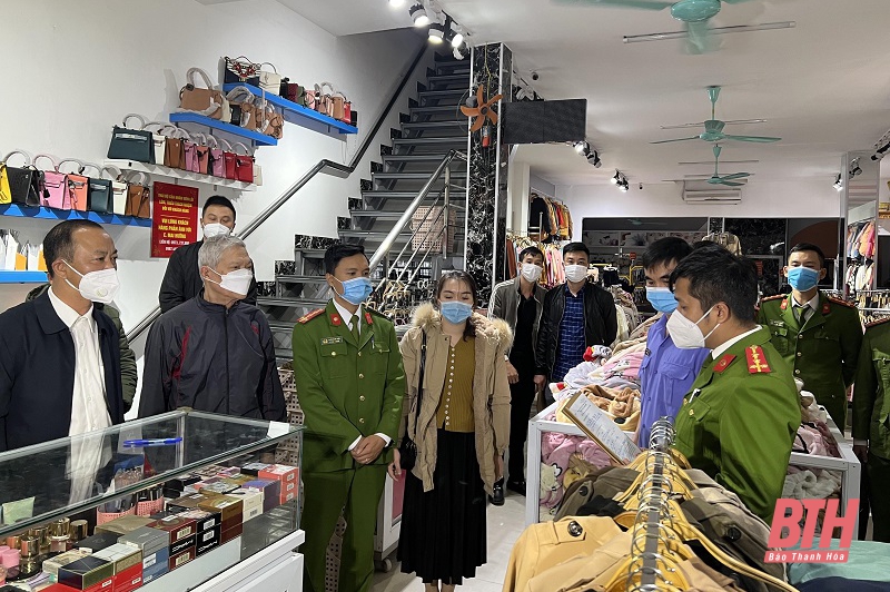 Khởi tố vụ án, khởi tố bị can đối với vợ chồng chủ shop quần áo Mai Hường, số 93 đường Lê Hoàn, TP Thanh Hóa