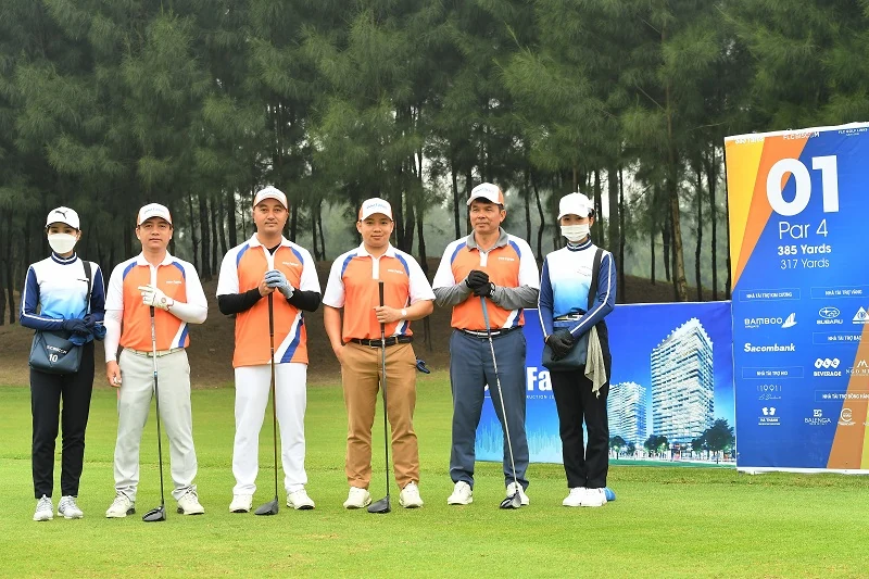 Chính thức khởi tranh giải đấu FLC Faros Golf Tournament 2021