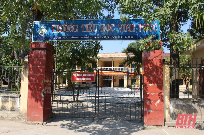 Học sinh mầm non, tiểu học, THCS tại 15 trường ở Vĩnh Lộc đi học trở lại