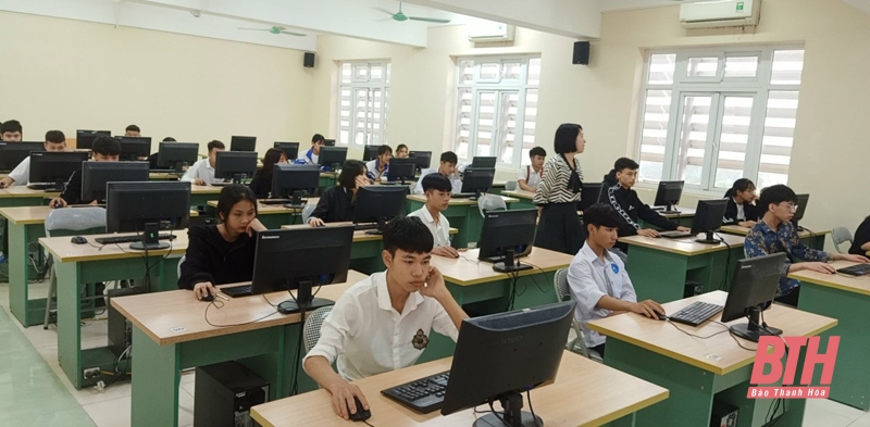 Chuyển đổi số trong giáo dục đại học tại Thanh Hóa: Thách thức và cơ hội
