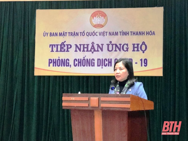Công ty CP Tập đoàn VAS Nghi Sơn ủng hộ tỉnh Thanh Hóa 3 xe ô tô cứu thương