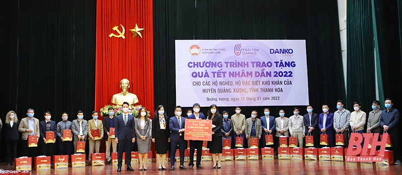 Danko Group trao quà tết cho hộ nghèo huyện Quảng Xương