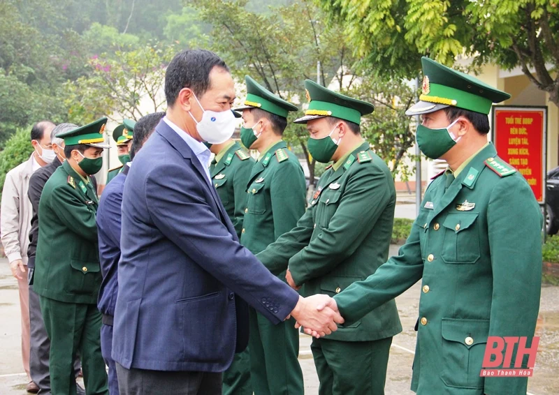 Phó Bí thư Tỉnh ủy Trịnh Tuấn Sinh kiểm tra tình hình sản xuất và đời sống Nhân dân TP Sầm Sơn