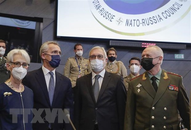 NATO đề xuất tiếp tục tham gia vòng đàm phán tiếp theo với Nga
